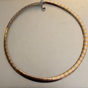 Tri-color necklace. Stainless steel.